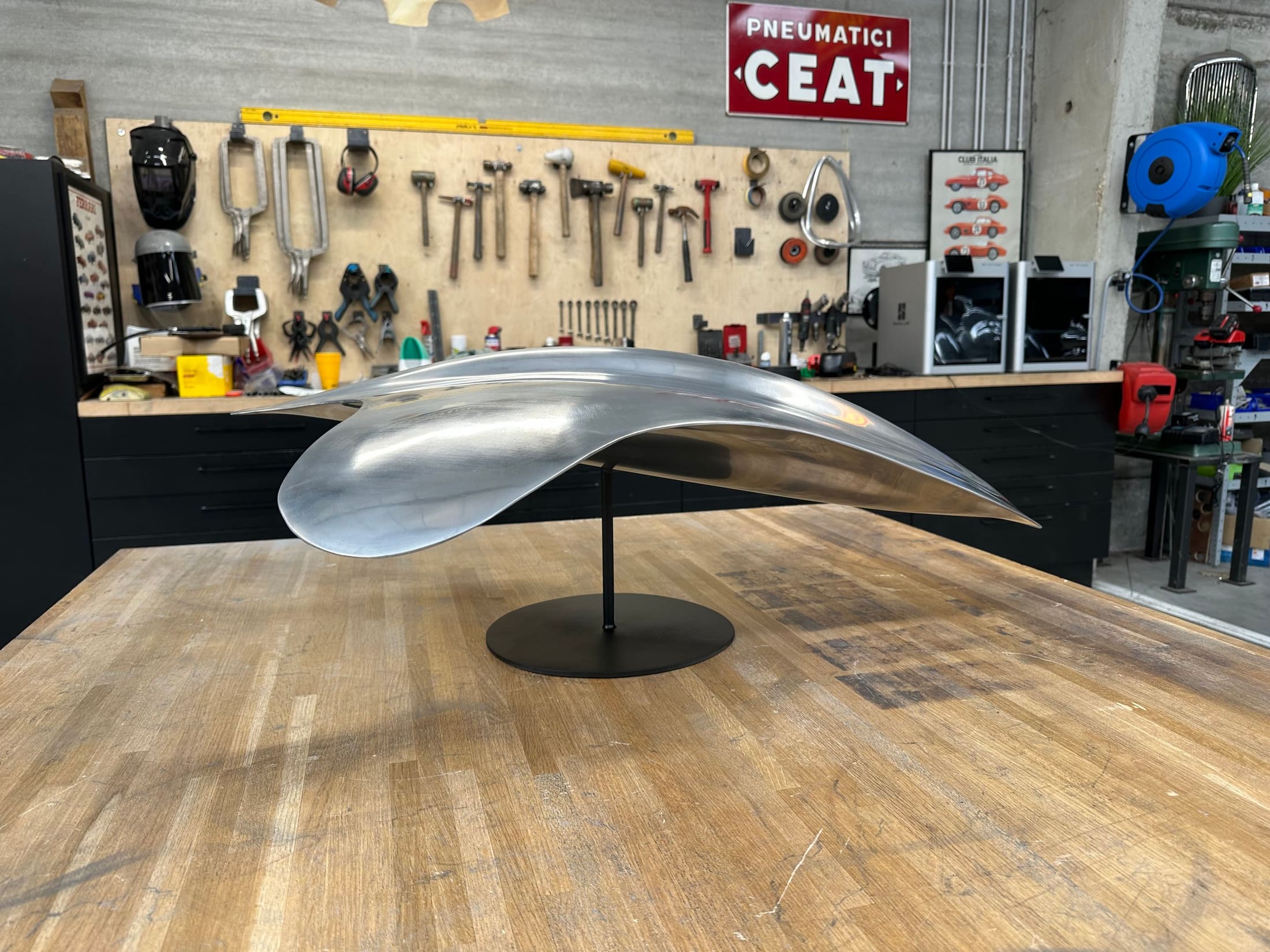 Apesanteur /7 by Toby Southan