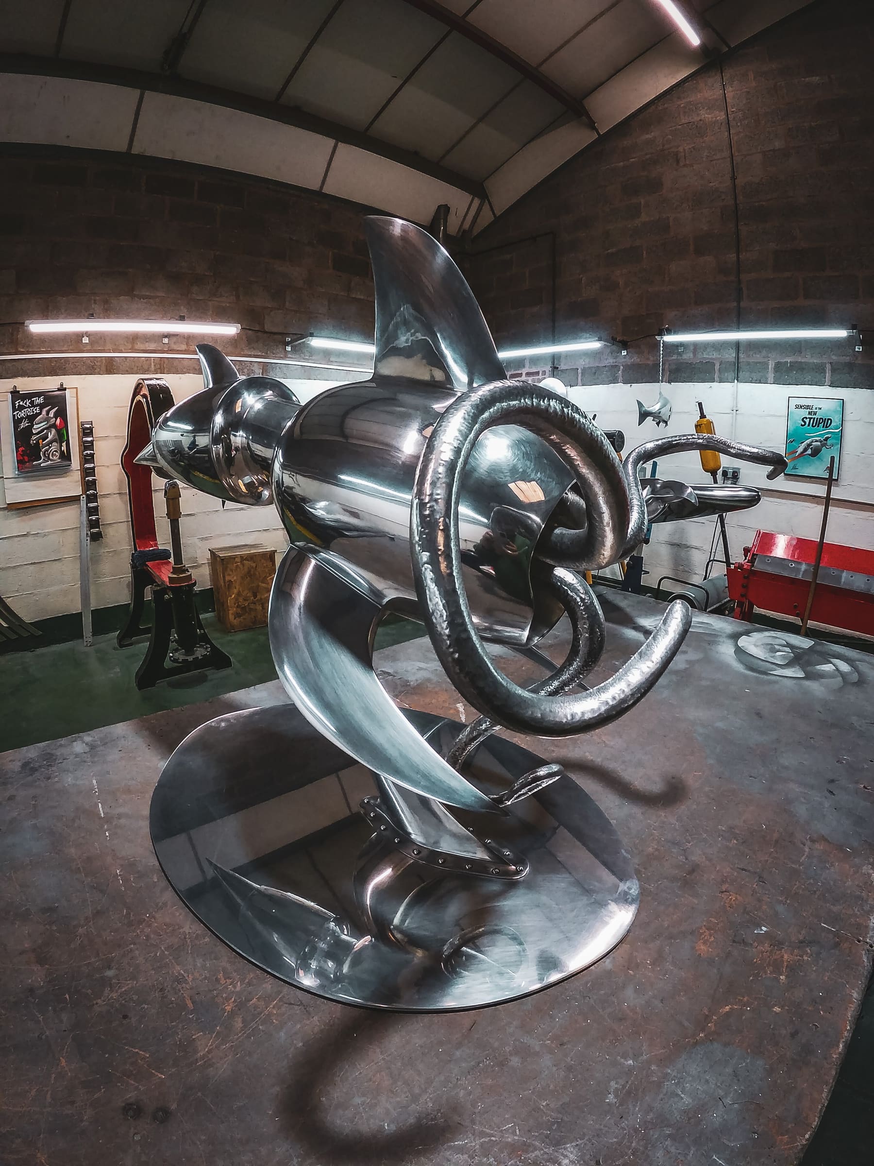 Sea Wasp /1 gallery image 2